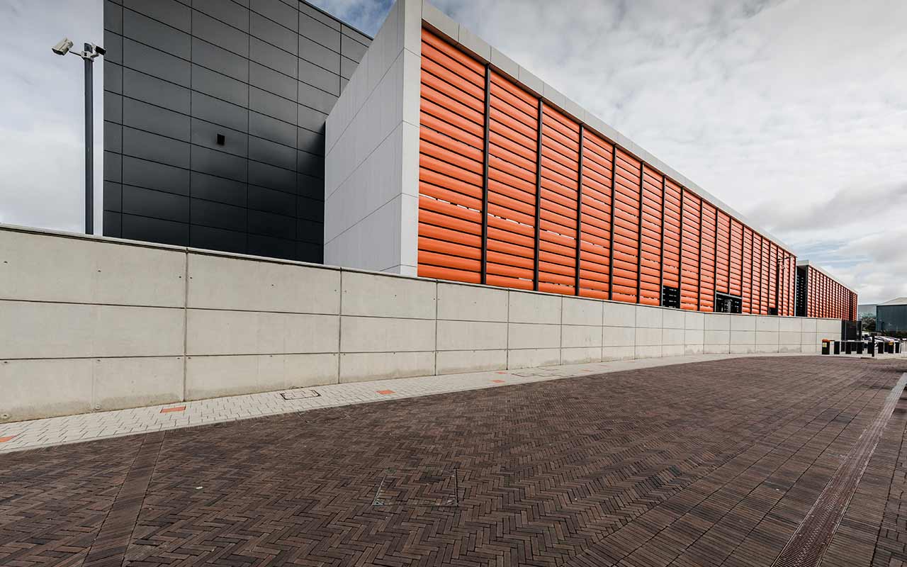 GDC - Hemel Hempstead 3 - © NTT - HH3