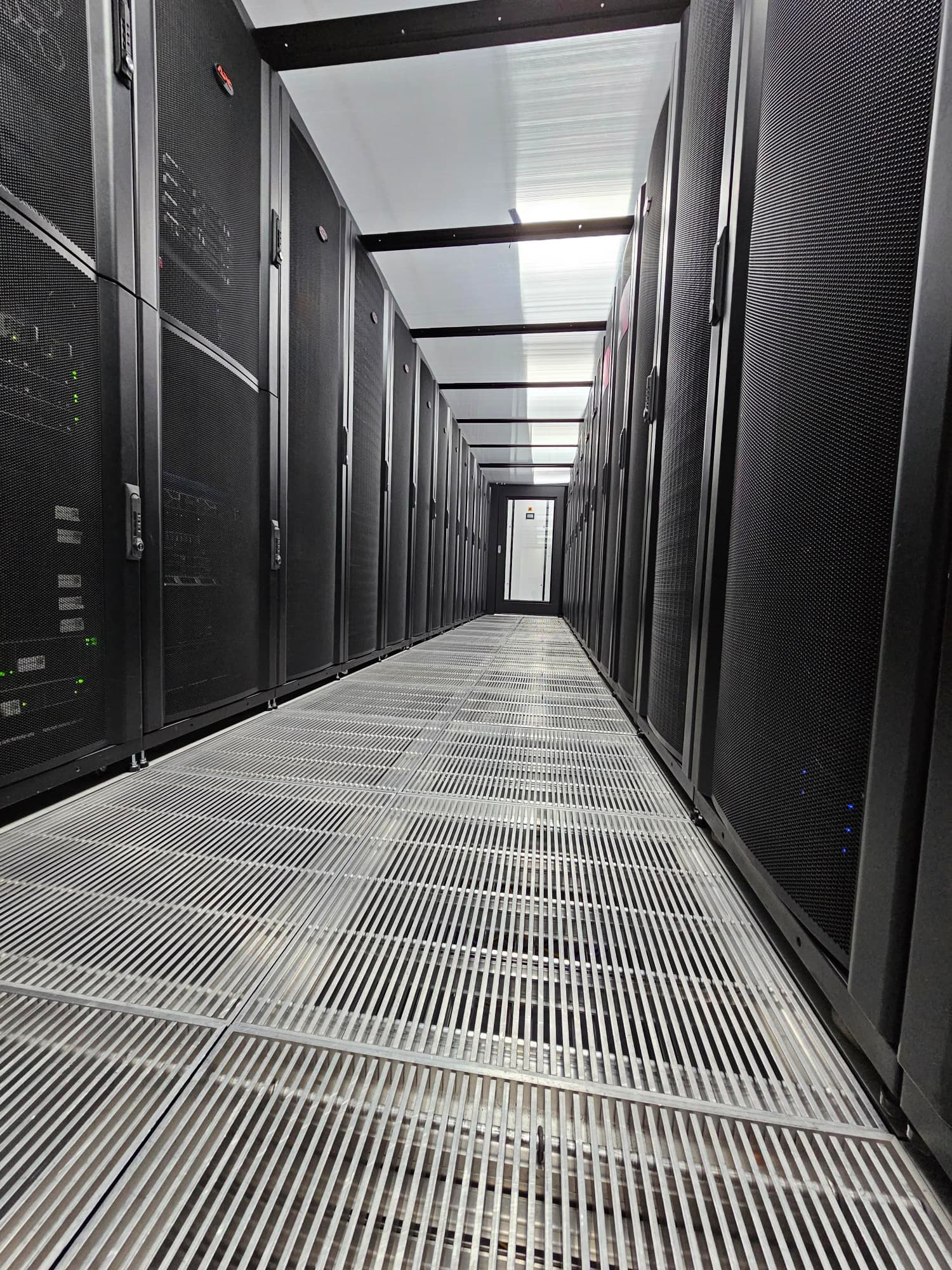 Velox1 - Midlands - Datacentre Racks