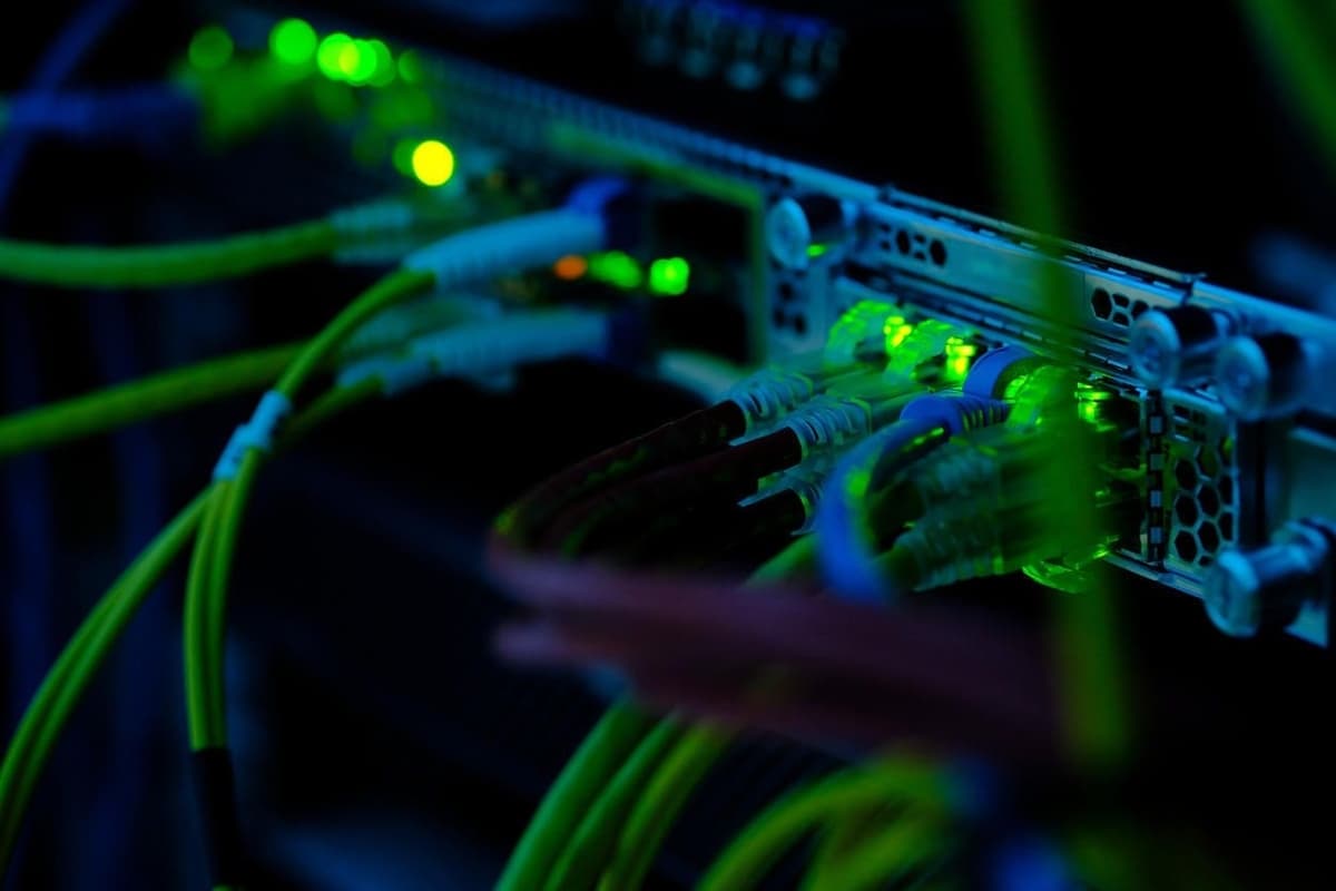 Velox1 - Midlands - Servers